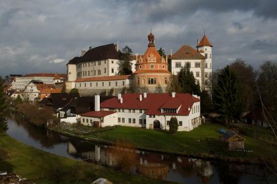 statni-hrad-a-zamek-jindrichuv-hradec2.jpg