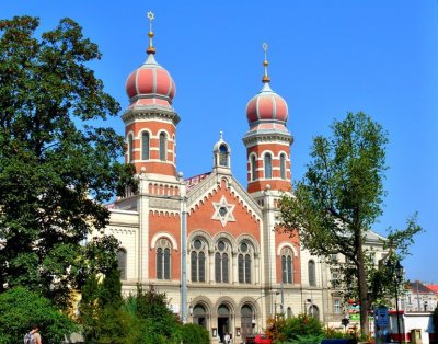 velka-synagoga-v-plzni-1.jpg