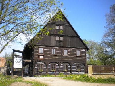 visecka-rychta-v-kravarich-1.jpg