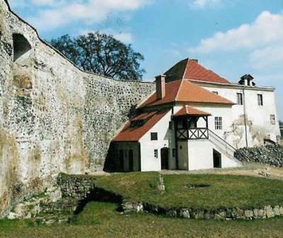 vodni-hrad-lipy-4.jpg
