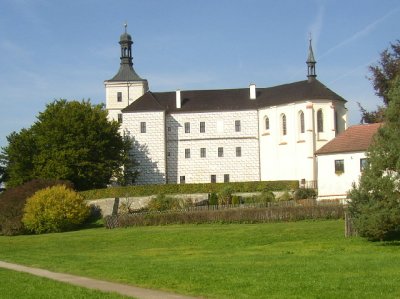zamek-breznice-1.jpg