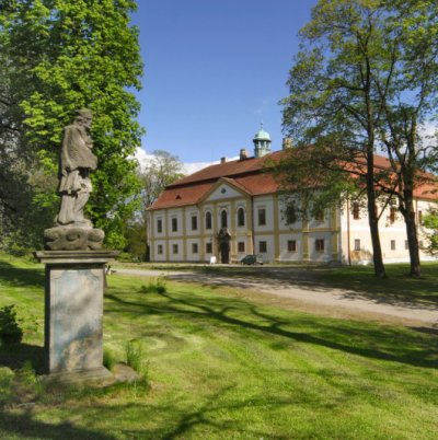 zamek-chotebor4.jpg