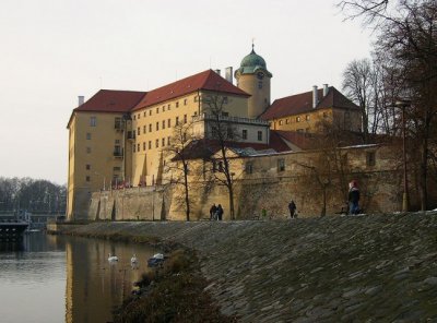 zamek-podebrady-1.jpg