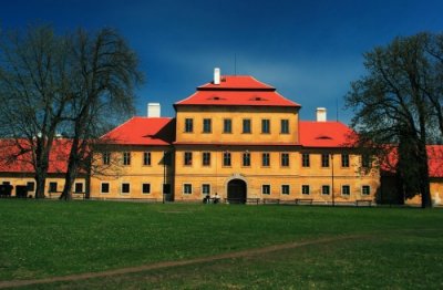zamek-valdstejnu-litvinov-3.jpg