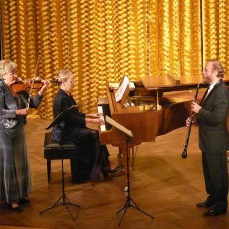 Adamus Trio