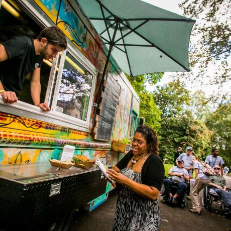 Žižkov food festival - Tachovské náměstí
