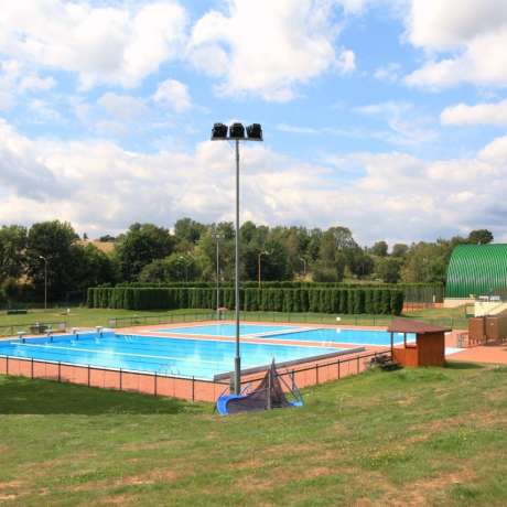 Vstup na koupaliště