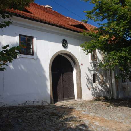 Vstup do rodného domku