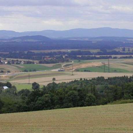 Vstup na rozhlednu – panorama Severní Moravy
