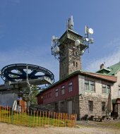 Vstup na rozhlednu – krásný výhled nejen do údolí
