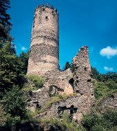Vstup na rozhlednu – romantický výhled po okolí
