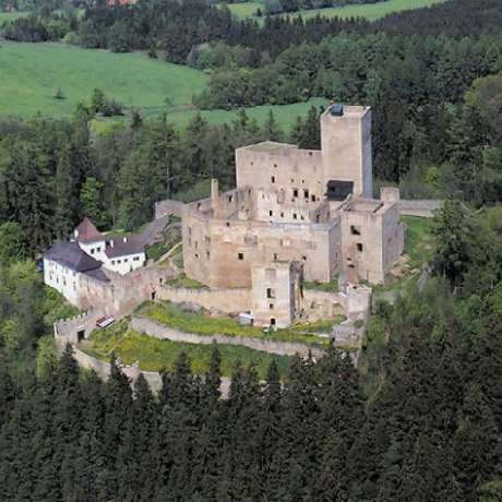 Volná prohlídka hradu, expozice archeologie