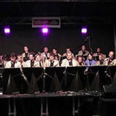 SWING BAND TÁBOR