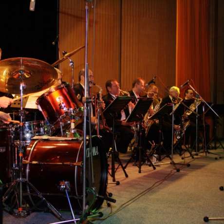 Písně jazzových legend aneb Vivat Glenn Miller a George Gershwin