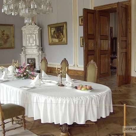 Prohlídkový okruh II – zámecké interiéry aneb Chotkové a jejich panství Nové Dvory