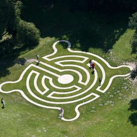Park s labyrintáriem