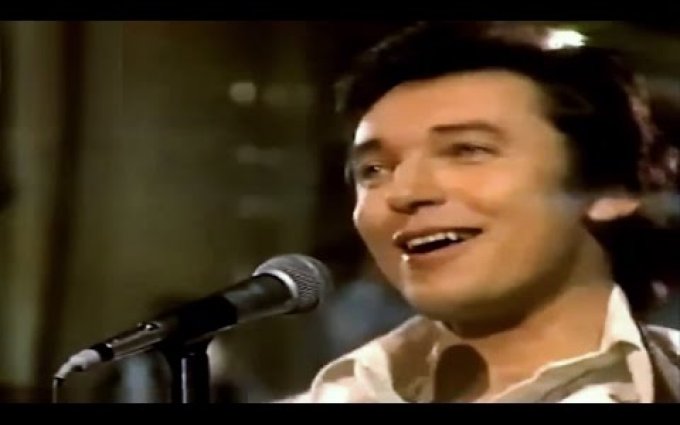 KAREL GOTT- JEN SE HÁDEJ (TV live) g