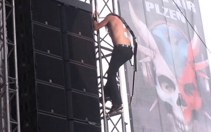 Metalfest Plzeň 2013 - Airbourne