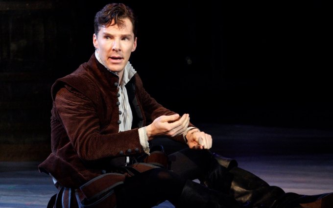 Benedict Cumberbatch as Rosencrantz in Tom Stoppard Play | Great Performances | PBS