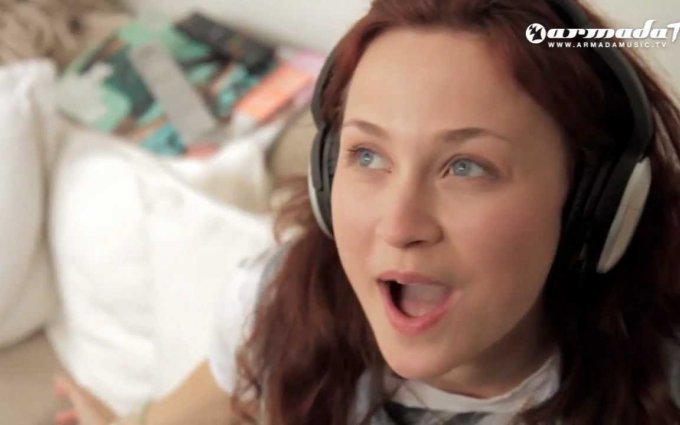 Armin van Buuren presents Gaia - J'ai Envie De Toi (Official Music Video)