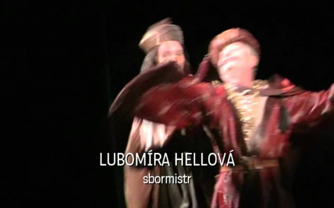 noc na karlstejne.mpg