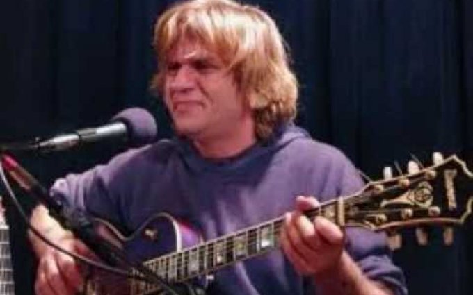 Karel Plíhal - Ve skříni (Olomouc)