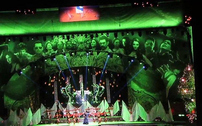 Aishwarya Rai Bachchan - TOIFA Performance - 2013 Vancouver