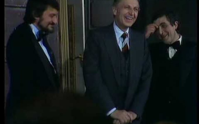 Lasica a Satinský - Ktosi je za dverami (Ladislav Chudík) (1/2)