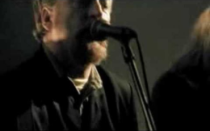 Flogging Molly - "Drunken Lullabies" (official video)