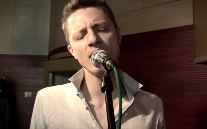 Posvítím Ti do tmy básní