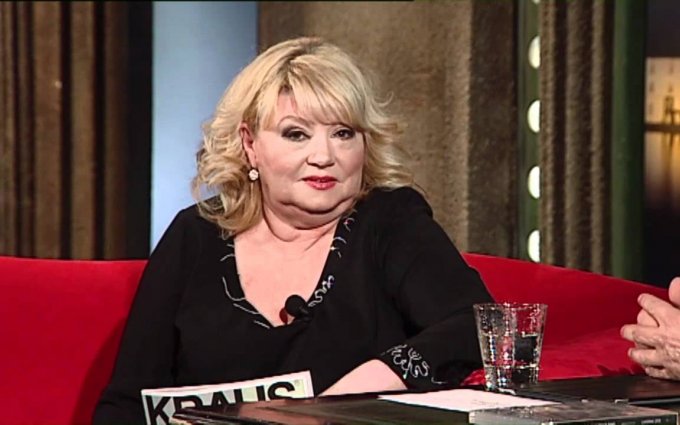 1. Věra Špinarová - Show Jana Krause 20. 4. 2012