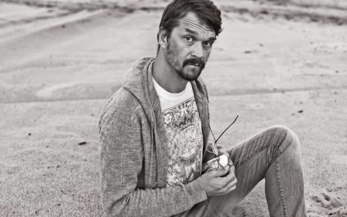 Dan Bárta & Illustratosphere - B'artagnan (oficiální audio)