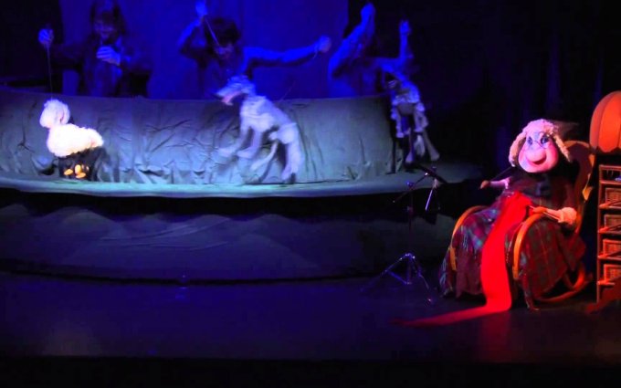 Divadlo ALFA - D. Spanlangová - P. Sýkora Pohádky ovčí babičky