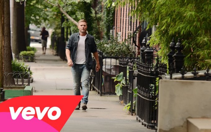 Gary Barlow - Let Me Go