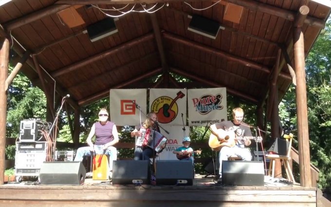 Petra Börnerová duo & family - "Neplač drahá"