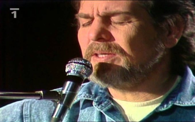 Wabi Daněk - Rosa na kolejích