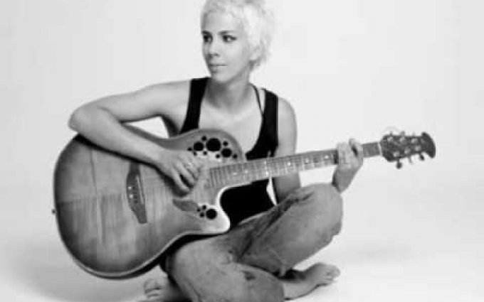 Aneta Langerová - V Bezvětří (2009)