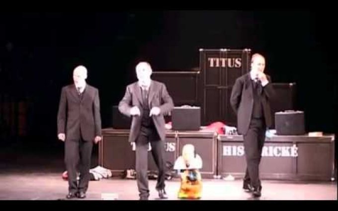 Divadlo v Dlouhé - Souborné dílo Williama Shakespeara ve 120 minutách (2008