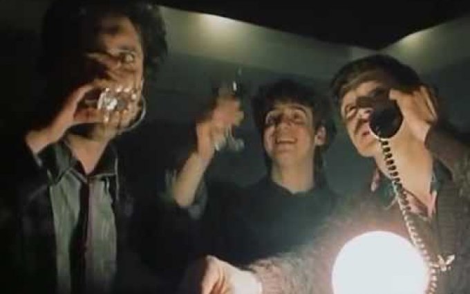 Bony a klid, Hold me baby- filmová verze