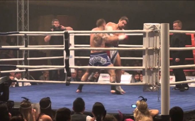 Petr "Píno" Ondruš vs Petr Kareš (Lucerna 30.12.2014)