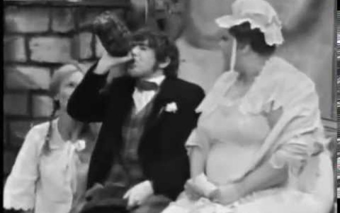 Jiří Hrzán v divadelní inscenaci Revizor (1971)