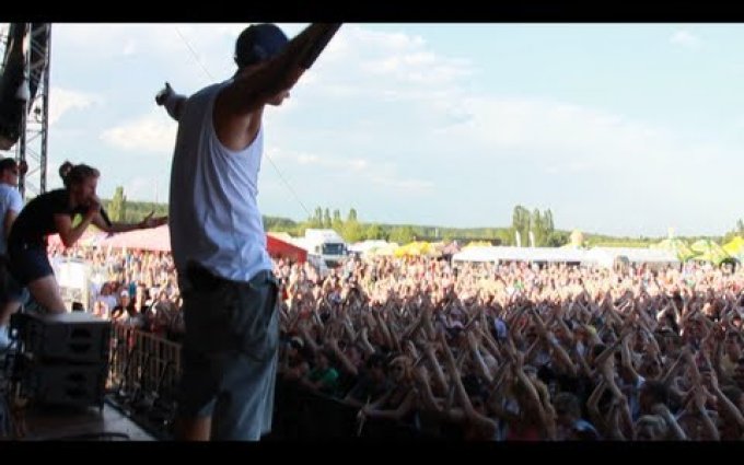 Skyline - Dancing With Fire (Official Video)