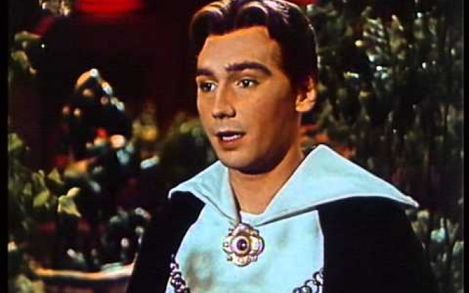 Princezna se zlatou hvězdou Prstýnek