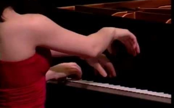 Christina & Michelle Naughton - Mozart 2009