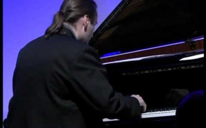 JOSEF VEJVODA TRIO - JAZZ  AT THE  CASTLE -  AHIMSA.mpg