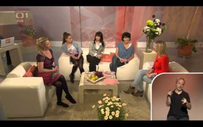 Gábina Filippi a Nela Boudová v SAMA DOMA