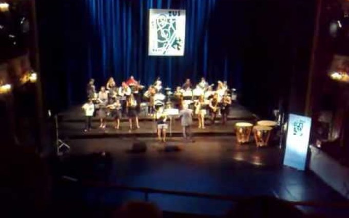 Koncert ZUŠ E.Randové v divadle - Junior Band 29052013