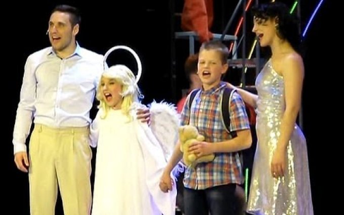 ADAM a EVA - finále muzikálové komedie v Divadle Broadway