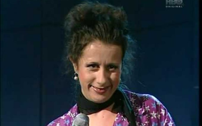 Ester Kocickova - o detech (Best Picture Quality)