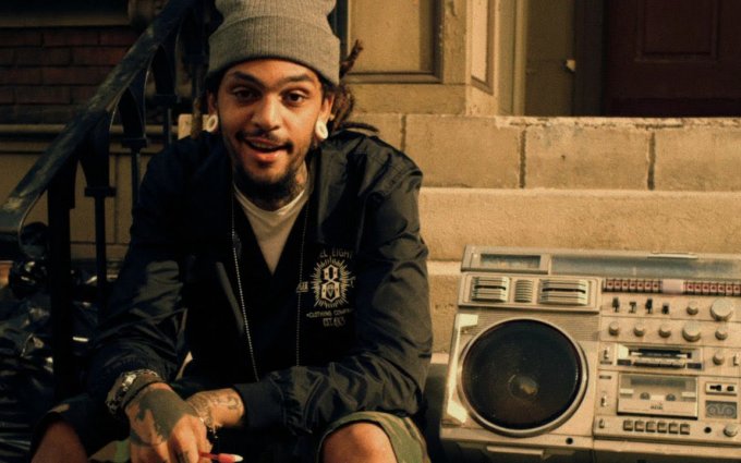 Gym Class Heroes: Stereo Hearts ft. Adam Levine [OFFICIAL VIDEO]